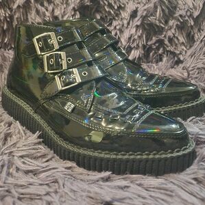 T.U.K. Creeper Black Prism 3-Buckle Pointed Boot Size US Woman 8